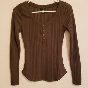 3/$21 - Charcoal Grey Long Sleeve Top (Donated)